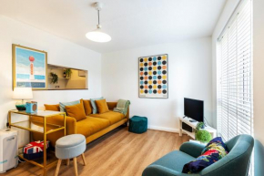 Cosy 1-Bed Flat Near Central London